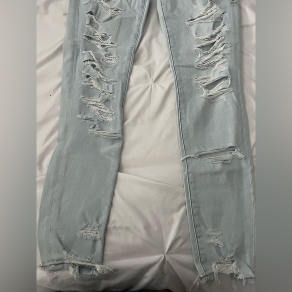 American Eagle, Jegging Reg-Low Rise, Stretchy, Size 6, Washed Blue Color - Picture 3 of 7